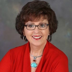 Meet your Posher, Patricia